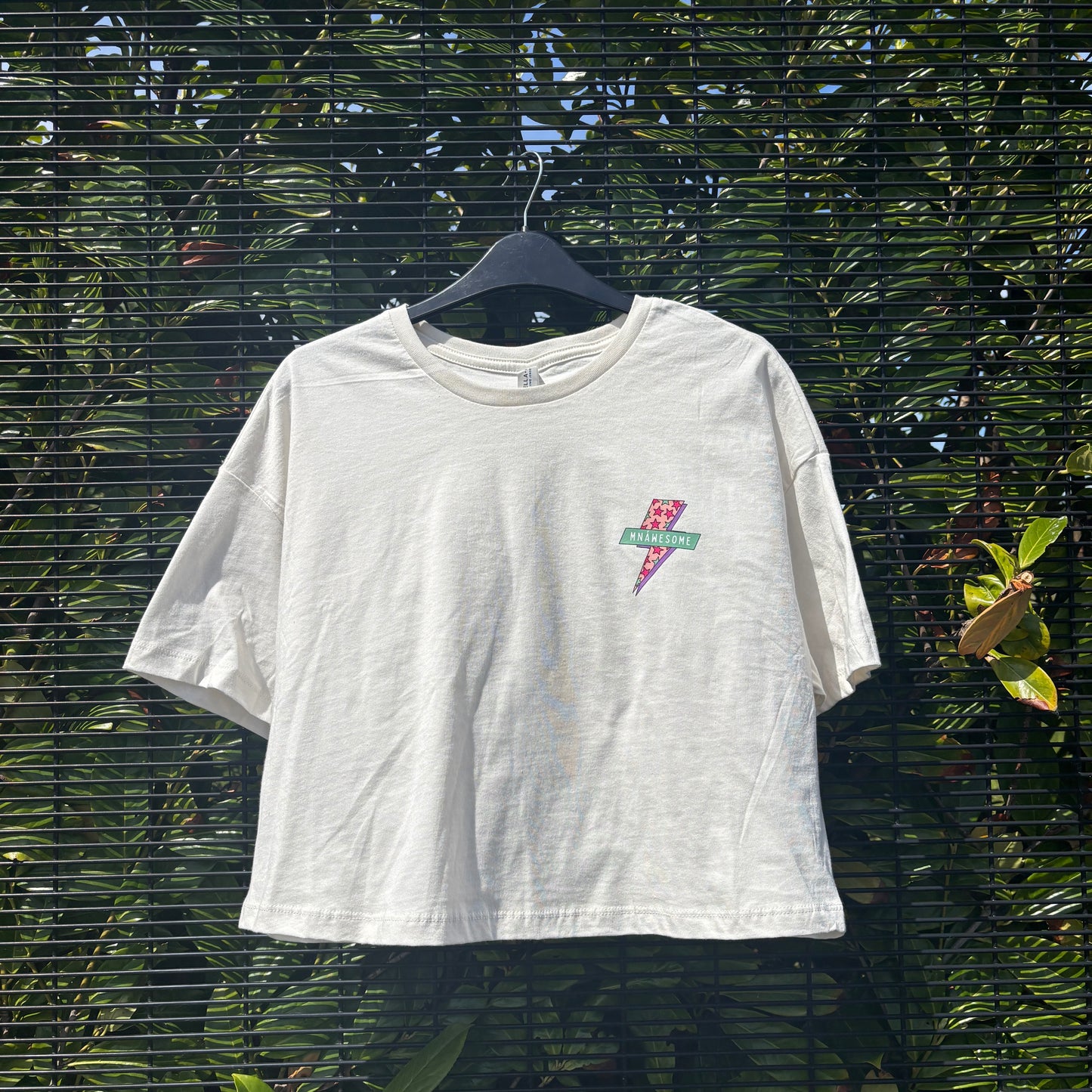 Mnáwesome & Stickers Tee Size M