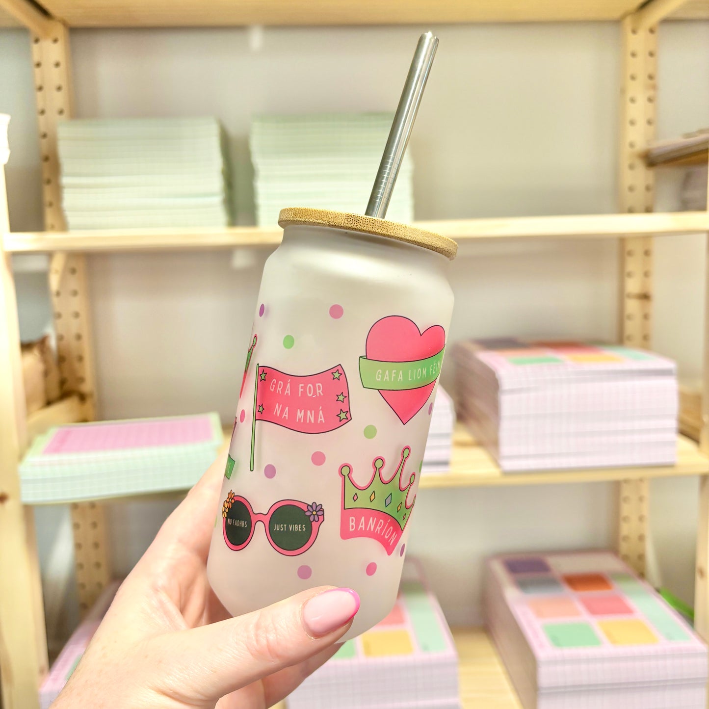 Mnáwesome Frosted Glass Tumbler