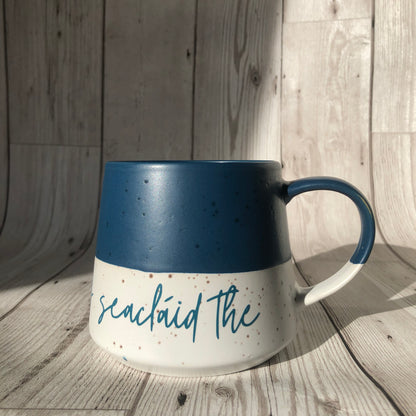 Irish Gaeilge Christmas Mug Sneachta Snuggles Seacláid The